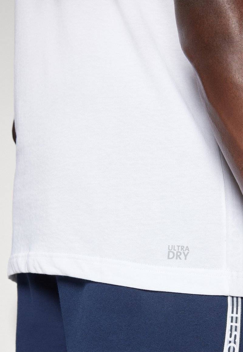 Lacoste Sport Lacoste Sport SPORTS - Basic T-shirt - white Neueste Mode