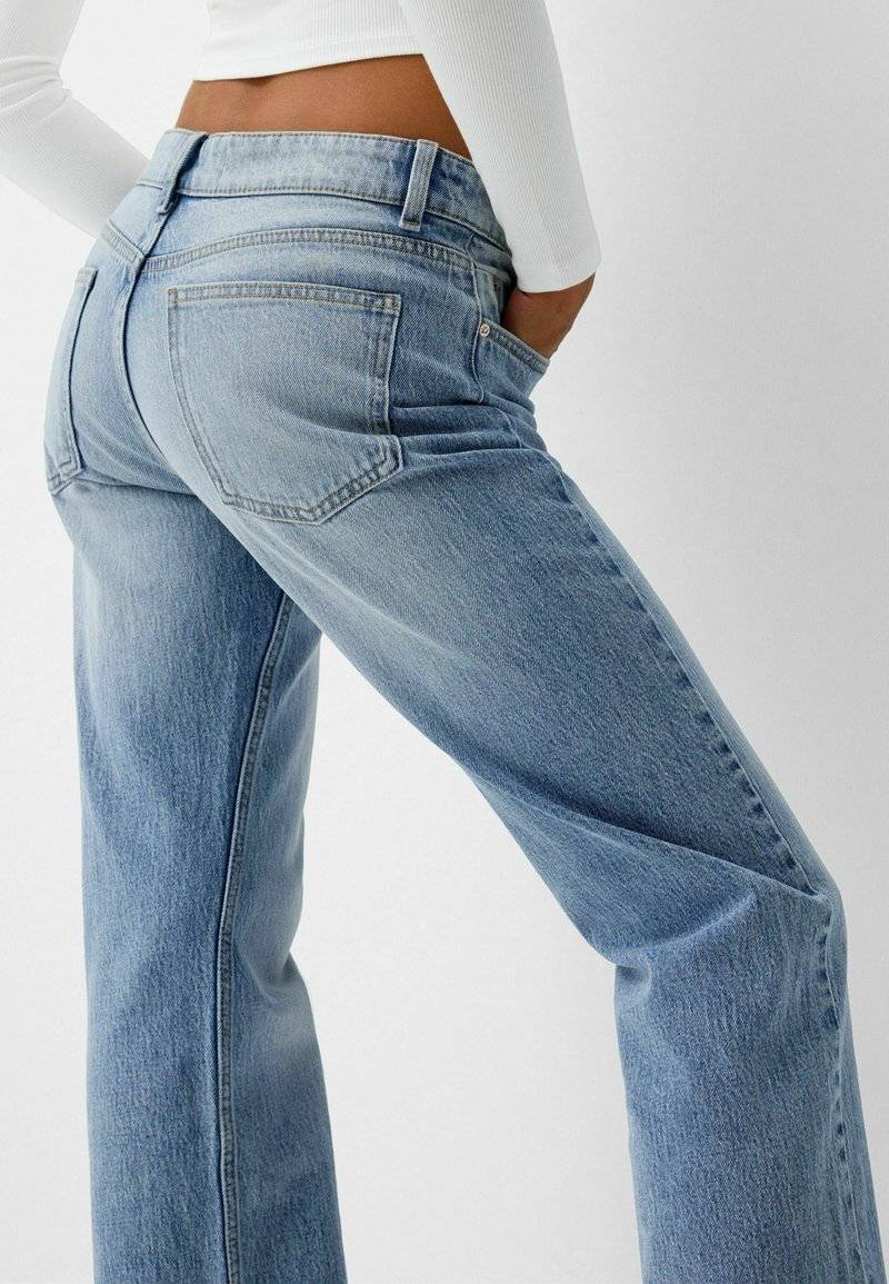Bershka Bershka Straight leg jeans JETZT KAUFEN