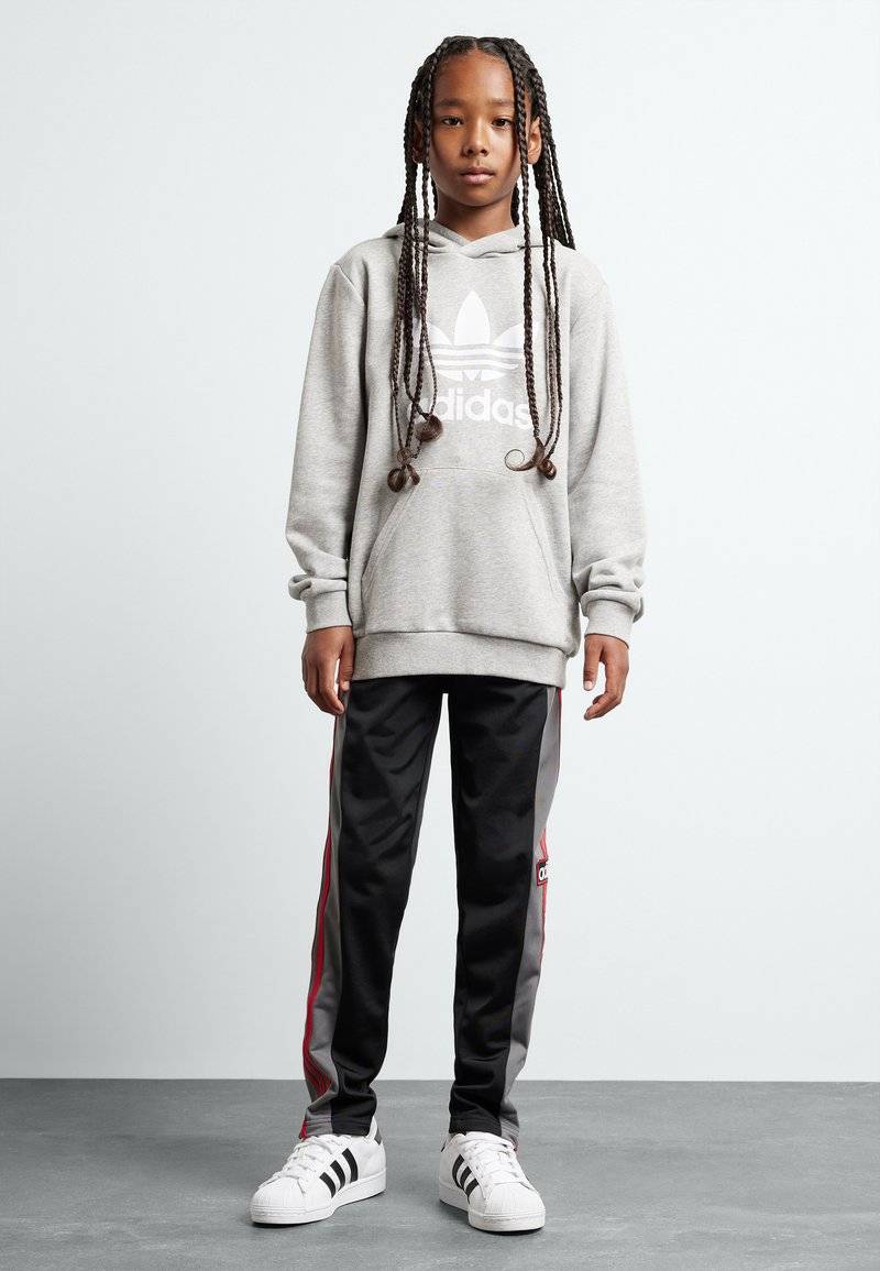 adidas Originals adidas Originals TREFOIL KIDS - Hoodie - medium grey heather Im Verkauf