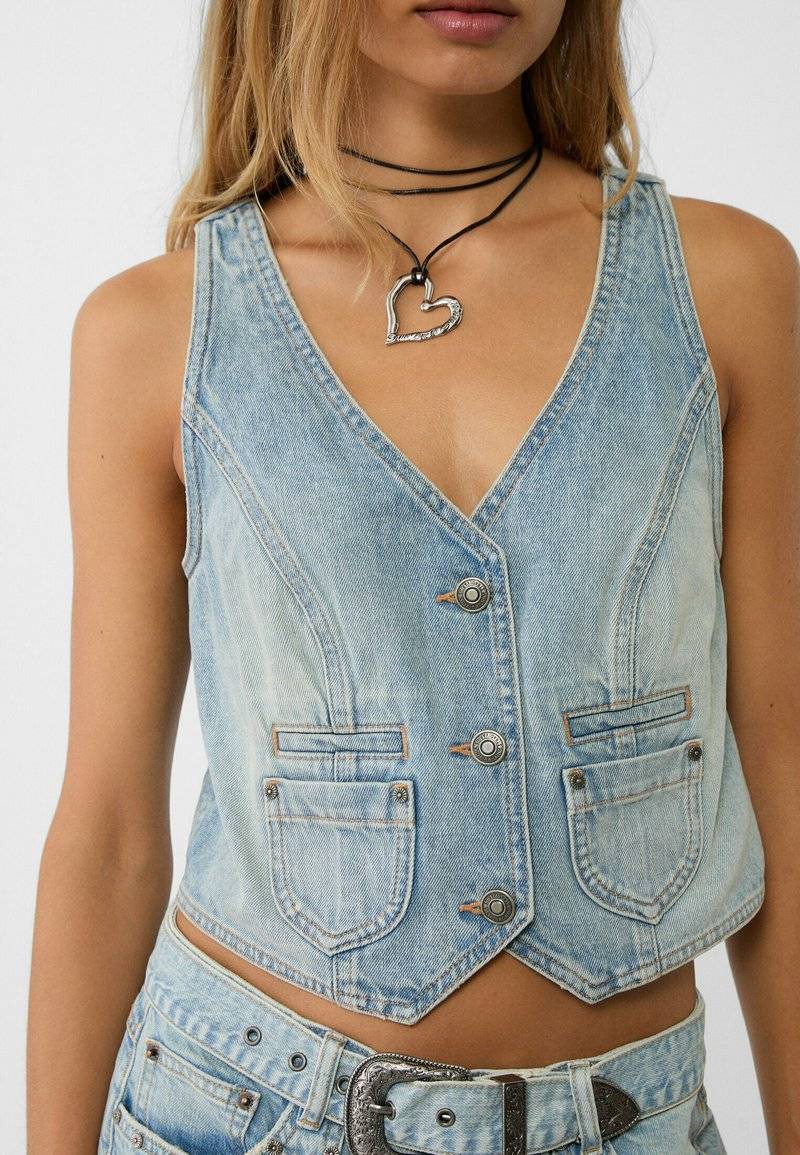 Stradivarius Stradivarius STUDDED - Waistcoat - laser denim Bis zu 65% Rabatt