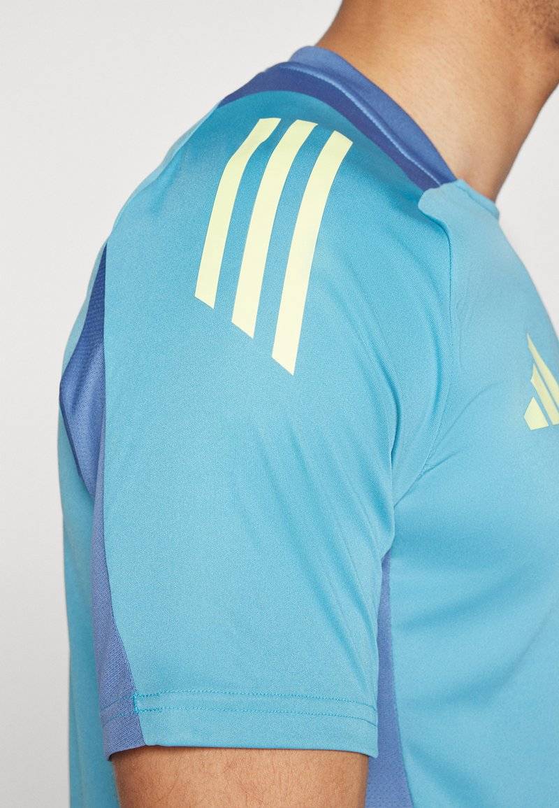 adidas Performance adidas Performance AJAX AMSTERDAM TRAINING - Football shirt - tactile steel Osterangebot